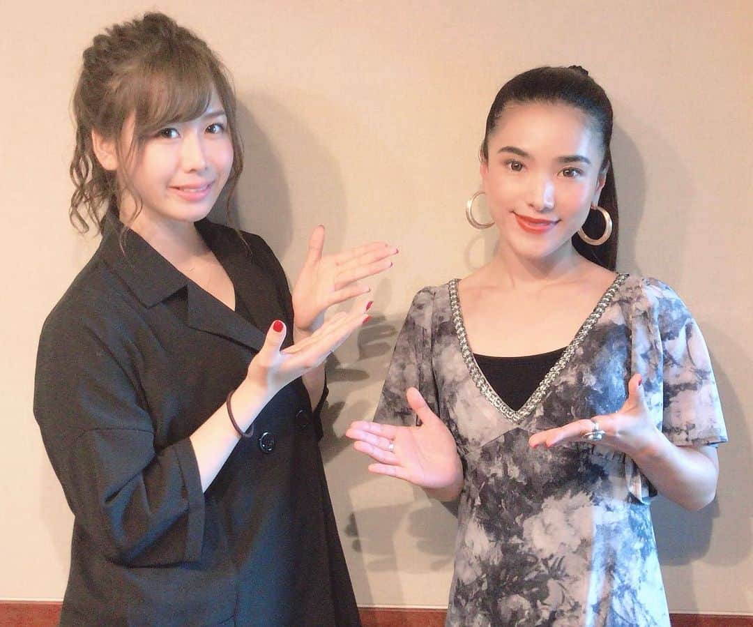 TiAさんのインスタグラム写真 - (TiAInstagram)「#TOKYOFM  AKB48のメンバー大家志津香さんのラジオ番組✨『大家志津香のウィズモ！』7/18＆7/25(木) 深夜3時OA 『TiA』が2週連続ゲスト登場でした。 ありがとうございました！！😊 ・ ・ ・ ・ #kawaii  #funny #music #singer #model #photography #jpop #japan #followforfollowback #followme  #likeforfollow # #japanesegirl #news #tokyofm #japanesegirl #akb ＃music #大家志津香のウィズモ #aidol #follow4followback #大家志津香 #akb48 #ske48 #nmb48」7月27日 2時12分 - tia_singer