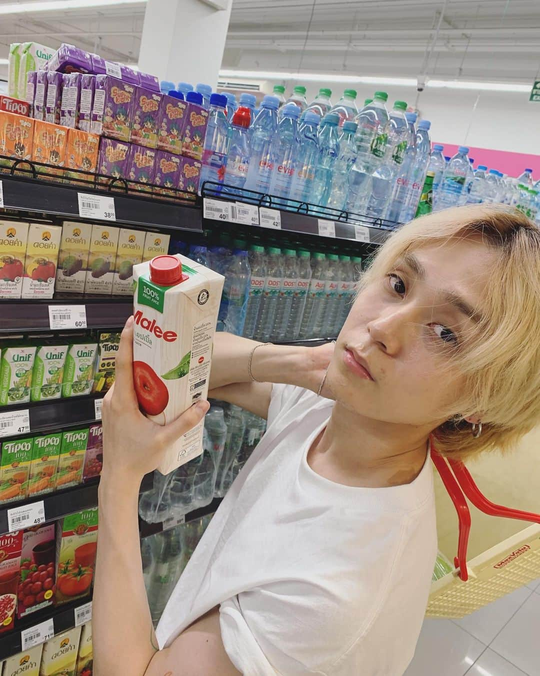 イドンさんのインスタグラム写真 - (イドンInstagram)7月27日 2時49分 - hyojong_1994