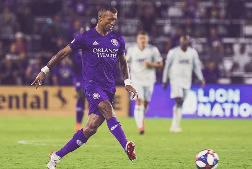 ナニさんのインスタグラム写真 - (ナニInstagram)「We are all going to New England focused on getting a win! 😈🔝💪🏾 #VamosOrlando #NEvORL」7月27日 2時52分 - luisnani