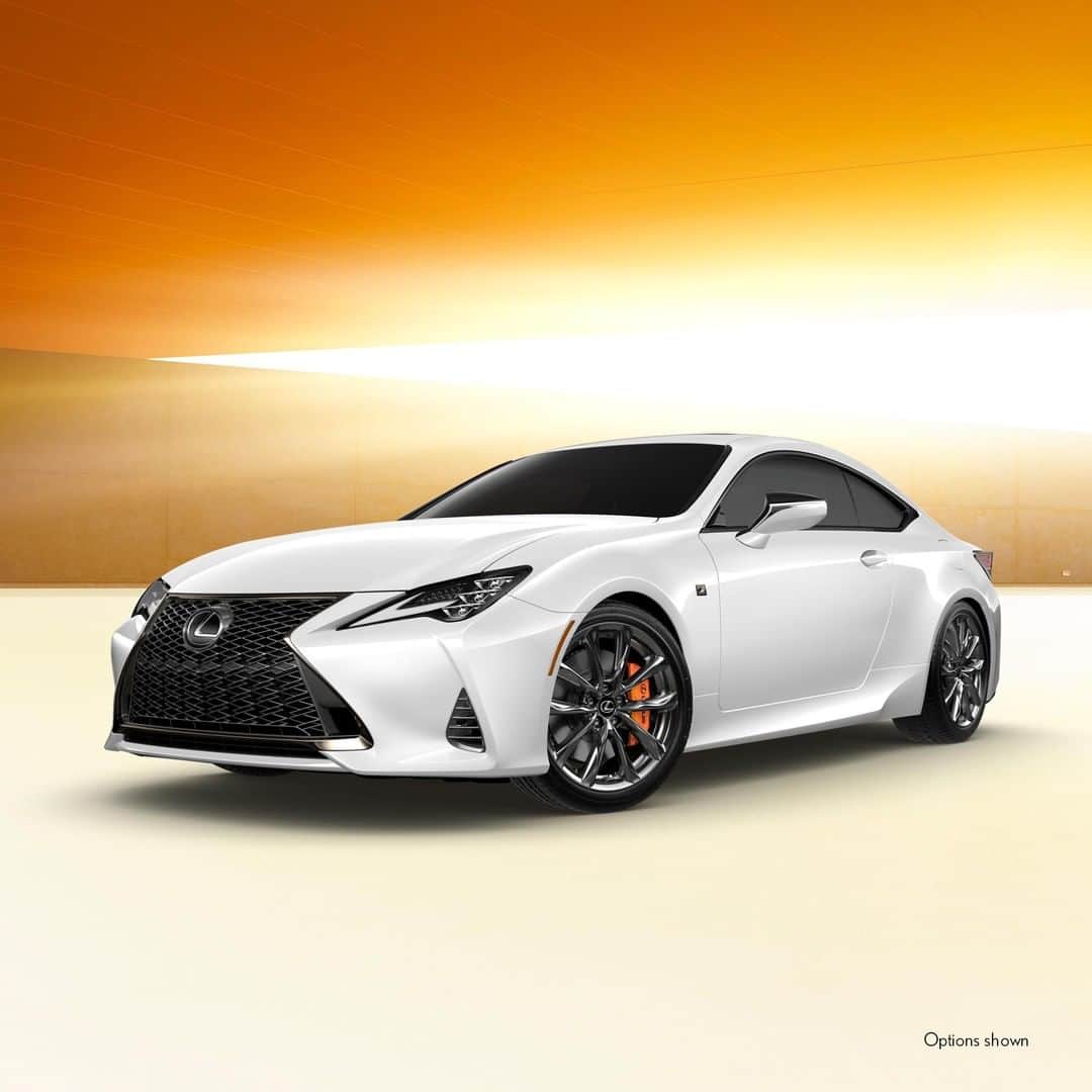 Lexus USAのインスタグラム：「Not just an opportunity. A golden opportunity.」