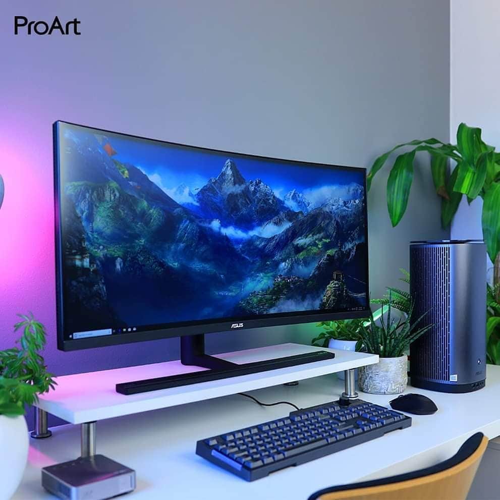 ASUSさんのインスタグラム写真 - (ASUSInstagram)「The ultimate creative work station! The ASUS ProArt PA34VC monitor and Mini PC PA90 are the design tools helping you to create pixel-perfect content at the speed of industry professionals. ​ ​ 📸 Thanks to our friends @techtesters.eu  #ASUS # ProArt #setup​」7月26日 18時31分 - asus