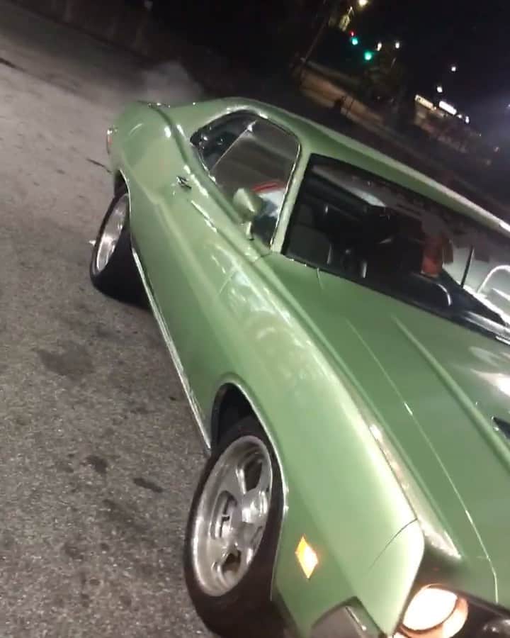 ファンクマスター・フレックスのインスタグラム：「Haven’t had this out in 8yrs! My #71torino !!!! I still keep a few muscle cars!!! @sixtwelveautoworx paint! Pow! Mean! @flexfestofficial happens August17th!!!! Tickets @ INFLEXWETRUST.COM !!!!!!」