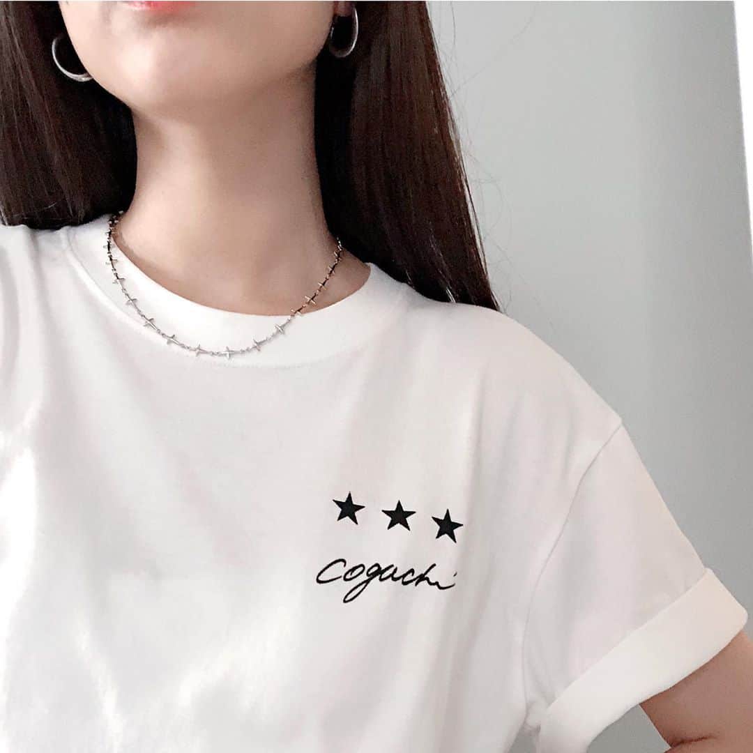 杉本有美さんのインスタグラム写真 - (杉本有美Instagram)「@coguchi_official  Tシャツ、可愛い😍  お友達のブランドです。  チェックして見てね💓  #coguchi #1991」7月26日 19時38分 - sugimotoyumi_official