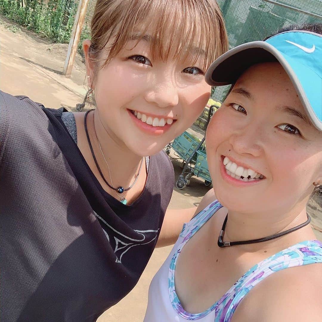 のインスタグラム：「久々の2ショット🥰 . . . #めいちゃん  #spout #spoutfitness #spoutwomen #supyoga #spoutフレンズ #liprond #phiten #winningshot #joulelife」