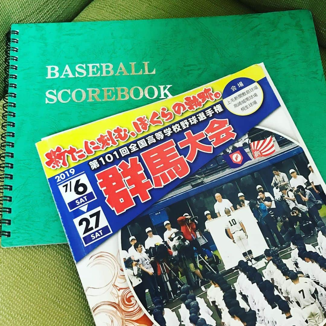 三隅有里子さんのインスタグラム写真 - (三隅有里子Instagram)「* 夏の高校野球群馬大会は明日いよいよ決勝戦ですね⚾️ 決勝の前日は、明日どんな試合になるのだろうとワクワク楽しみな気持ち半分、明日の決勝が終わったら夏の楽しみがひとつ終わると寂しい気持ち半分😔 育英の4連覇か、前商が9年ぶりに甲子園切符をつかむのか✨とりあえずワクワクしながら眠りにつこう。 決勝戦の中継は9時45分から！群馬テレビの中継でお楽しみください📺  #決勝戦 #前橋育英 #前橋商業 #育英 #前商 #群馬の高校野球 #高校野球 #野球 #baseball #⚾️ #全国高校野球選手権 #第101回 #高校野球ハイライト #夜10時から #見逃し配信もあります #群馬 #gunma  #群馬テレビ #群テレ #gtv #アナウンサー #局アナ #局アナの仕事 #地方局で働くということ」7月26日 21時06分 - misumi_gtv