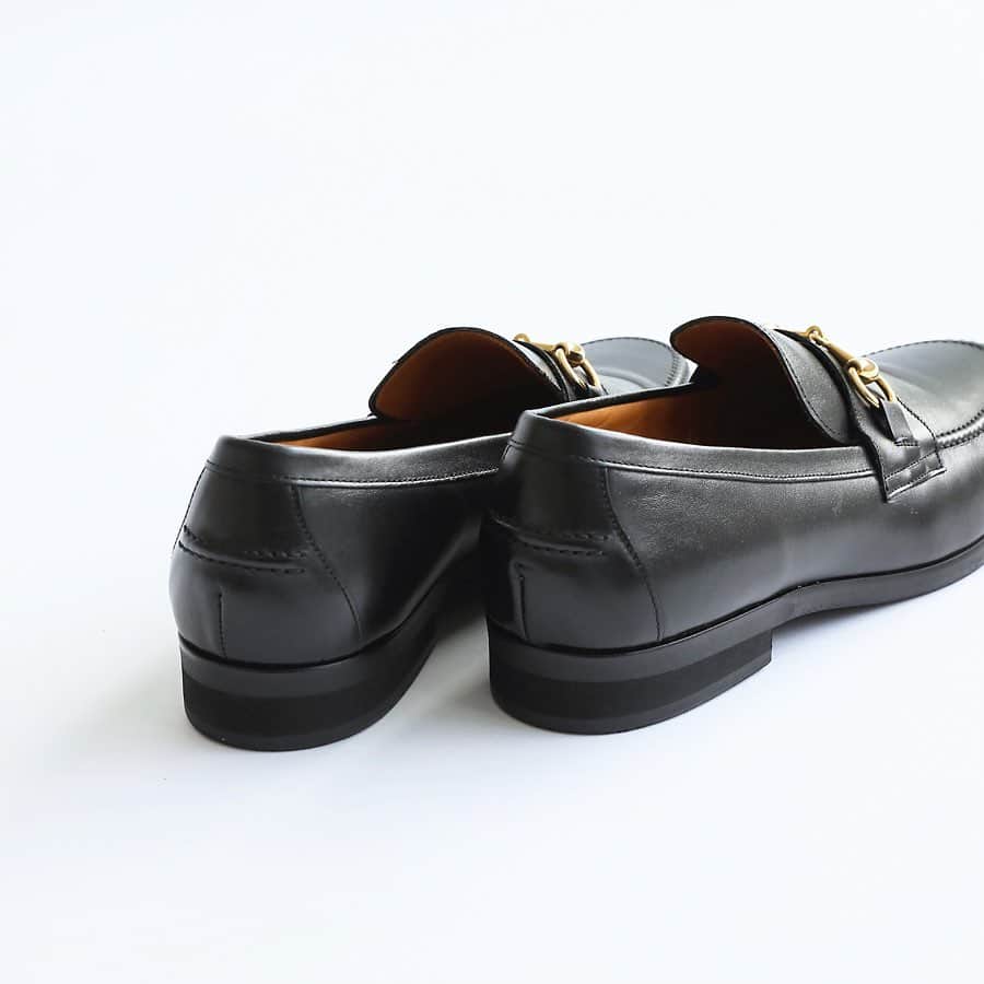 EDIFICEさんのインスタグラム写真 - (EDIFICEInstagram)「【HIROSHI TSUBOUCHI × EDIFICE】﻿ ﻿ 坪内浩氏が2008年に創立した日本のシューズブランド《HIROSHI TSUBOUCHI》とEDIFICEの別注モデルが今季も新入荷しました。﻿ ﻿ ﻿ ﻿ ﻿ ﻿ Shoes : 【HIROSHI TSUBOUCHI × EDIFICE】¥22,000+tax﻿ ﻿ ﻿ ﻿ ﻿ ﻿ ﻿ ﻿ ﻿ #edifice #hiroshitsubouchi #exclusive #slipon #shoestagram #kicks #leathershoes #shoefashion #dressshoes #kickstagram #shoeslovers #shoesaholic #shoefashion #mensshoes #mensfashion #mensstyle #menwithclass #menwithstyle #dapper #dapperman #dapperstyle #エディフィス #ドレスシューズ #坪内浩」7月26日 21時02分 - edifice.jp