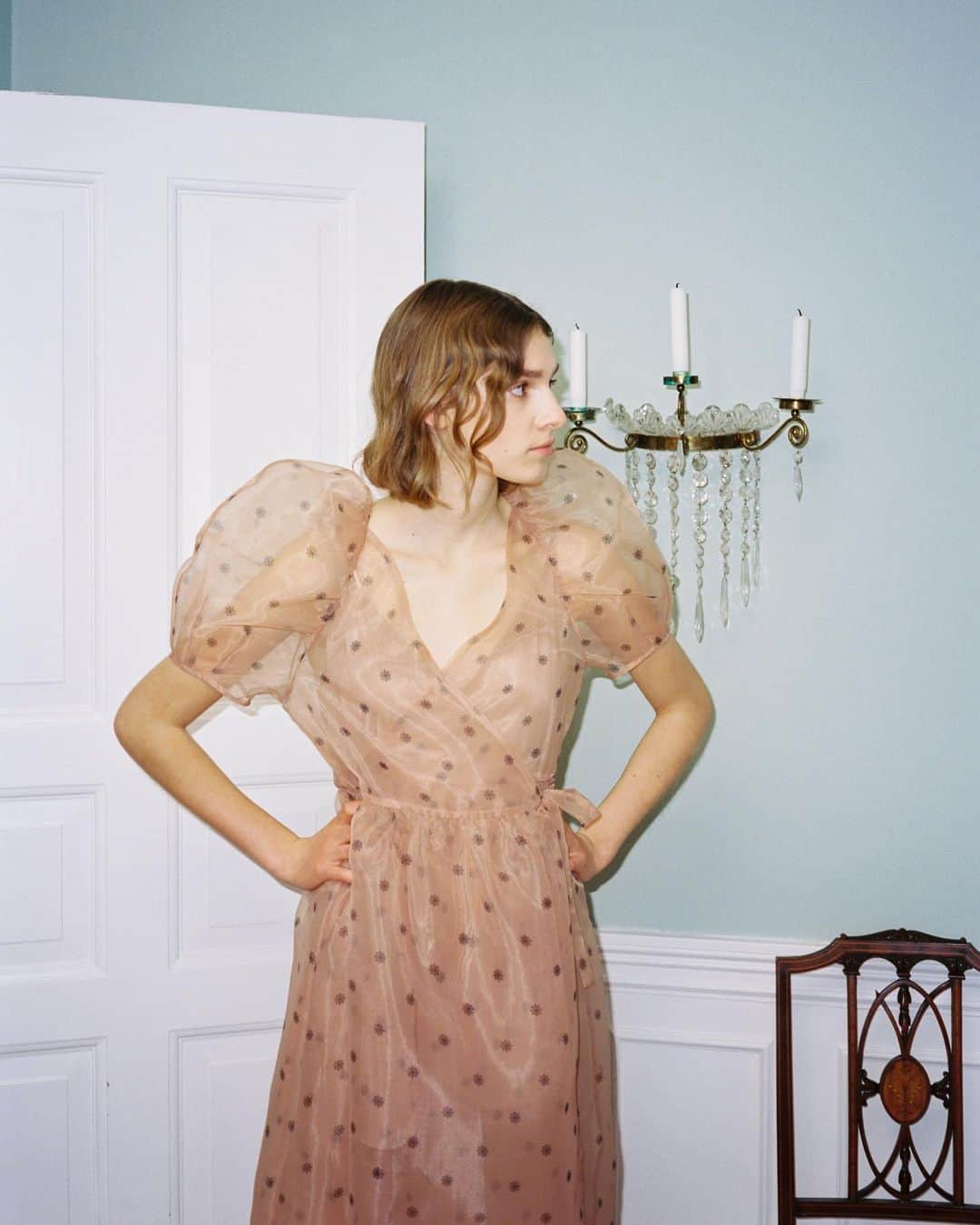 のインスタグラム：「Karla in the Adalaide dress in peach flower organza from our new collection . Head to our link in bio to shop now . It Takes a FAMILY #AW19 #BaumundPferdgarten」