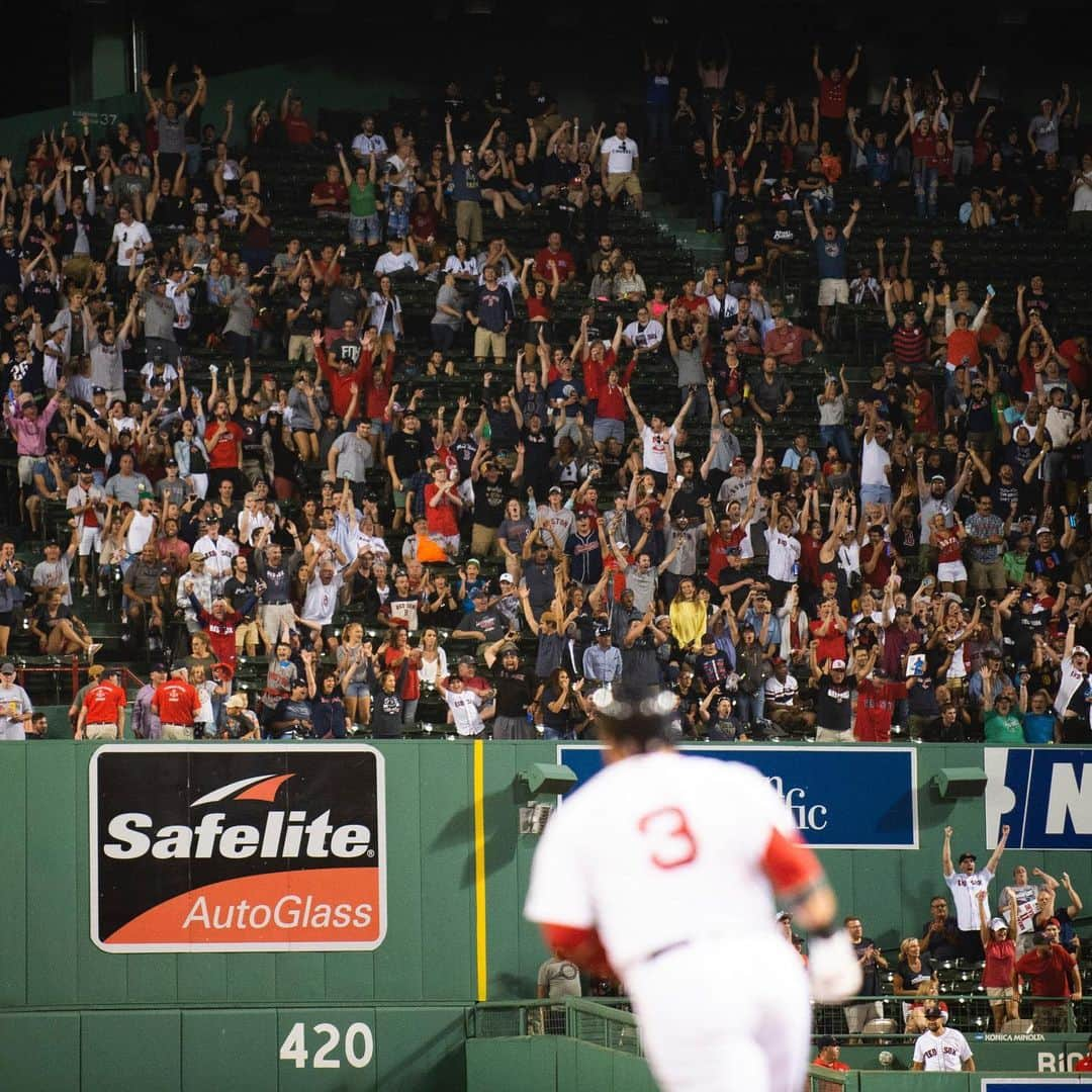 ボストン・レッドソックスさんのインスタグラム写真 - (ボストン・レッドソックスInstagram)「To summarize last night...」7月26日 21時13分 - redsox