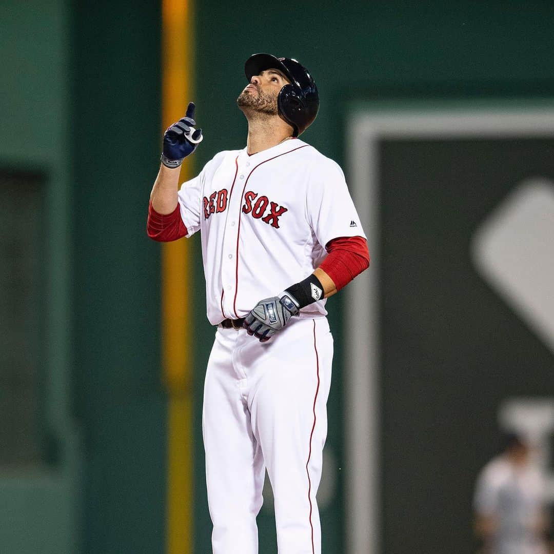 ボストン・レッドソックスさんのインスタグラム写真 - (ボストン・レッドソックスInstagram)「To summarize last night...」7月26日 21時13分 - redsox