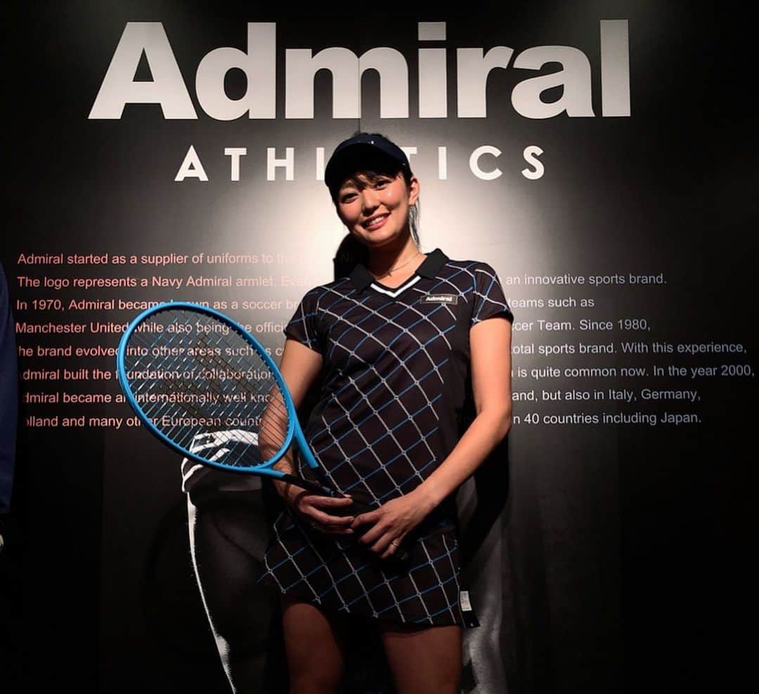 結子さんのインスタグラム写真 - (結子Instagram)「Designer/ @ishida_muze . . . プロテニスプレイヤーの宇野真彩さん( @maaya_uno )と📸生まれて初めてテニスウェアを🎾 @admiral_athletics  のウェアが可愛いすぎました♥️可愛すぎて似合ってないのかと恥ずかしくもなりました。笑 . My first try wearing Tennis's uniform🎾 . #admiral#tennis#athle#athlete#gym#workout#model#fashion #テニス#ユニフォーム#モデル#最後は少し遊んだムービー」7月26日 21時14分 - yuiko_yyy