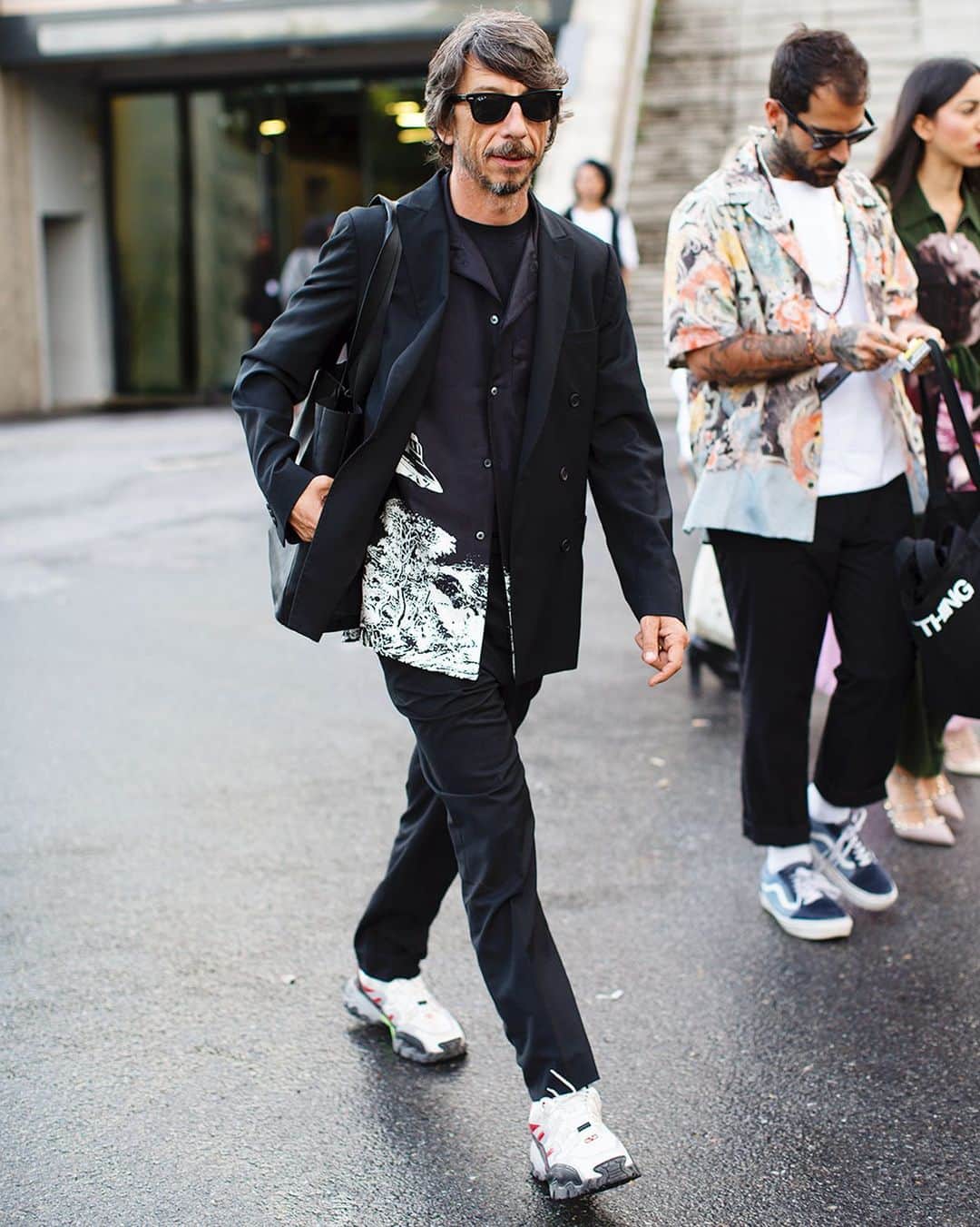 のインスタグラム：「Mr. Pierpaolo Piccioli of @maisonvalentino ! I really think he’s one of the most (if not THE MOST) talented and stylish  designers working today. I really respect designers that wear their own creations, it makes me feel they actually believe in what they are creating!」