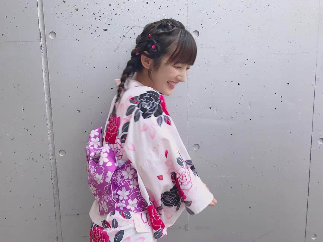 長友彩海さんのインスタグラム写真 - (長友彩海Instagram)「‪‪☺︎‬ 今年の浴衣祭りはどんな浴衣になるかなぁ？👘🌼 . AKB48 2029ラジオ フレッシュ選抜メンバーに 選んで頂きました！！😌 いつも応援して下さる皆さんのおかげです！ ありがとうございます！！ 8月3日楽しい時間にしましょうね🥰 #tokyoidolfestival」7月26日 21時31分 - ayami.n_48
