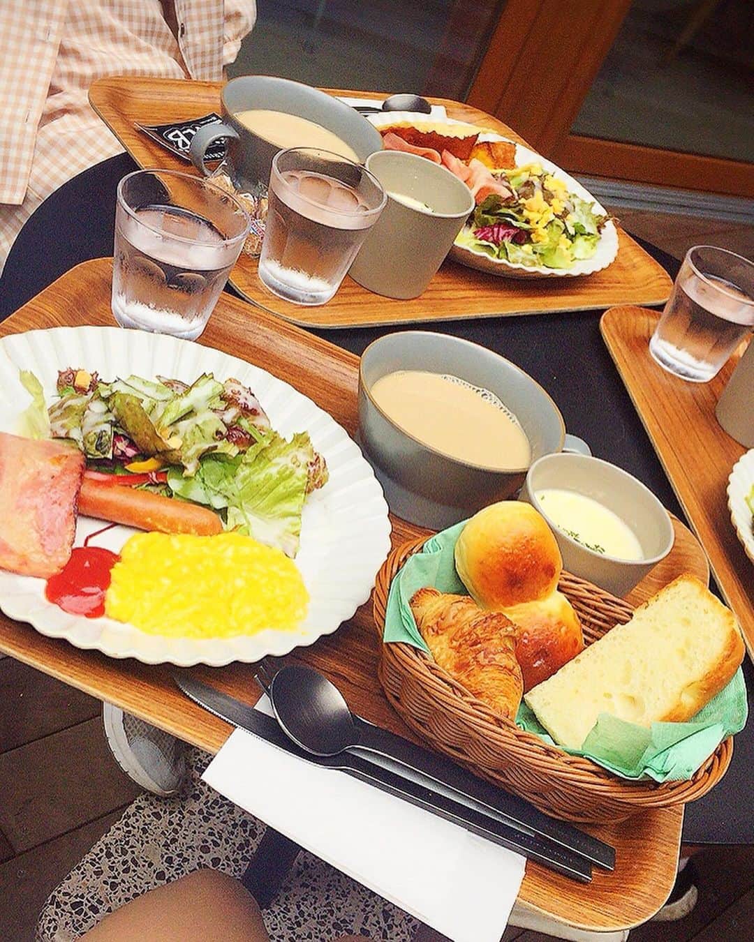 トロたんさんのインスタグラム写真 - (トロたんInstagram)「☆軽井沢旅行☆ 星野リゾートBEB5karuizawa 素敵なお宿でした(-'ﾛ'- ) #軽井沢 #軽井沢旅行 #BEB5 #beb5karuizawa #旅行 #日本 #星野リゾート #ルーズ #日本旅行 #信州 #長野 #Japan」7月26日 21時36分 - torotan_tan
