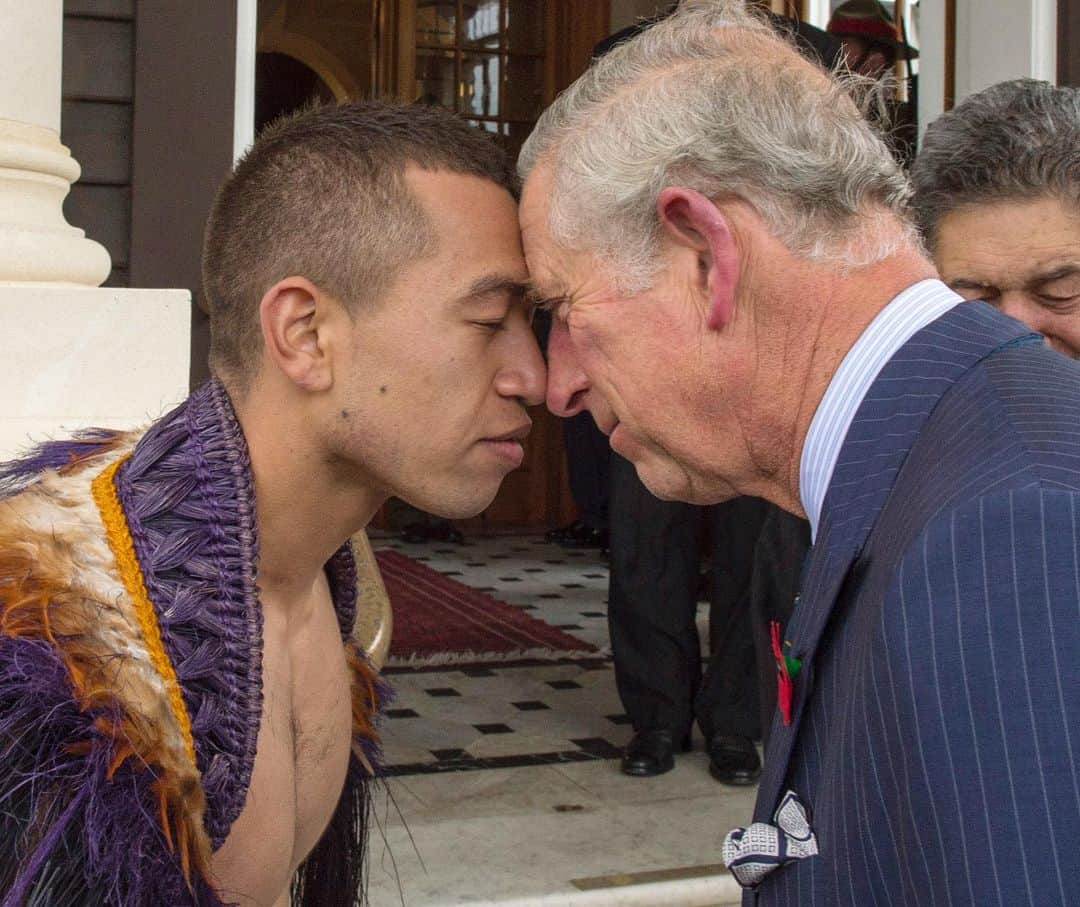 クラレンス邸さんのインスタグラム写真 - (クラレンス邸Instagram)「It has been announced that The Prince of Wales and The Duchess of Cornwall will undertake an official visit to New Zealand in November 2019. 🇳🇿 #RoyalVisitNZ Their Royal Highnesses last visited New Zealand in 2015, and this will be The Prince of Wales’s 10th visit to New Zealand. HRH first visited the country in 1970 during an official tour with The Queen, The Duke of Edinburgh and The Princess Royal. Swipe to see photos of the Royal Family visiting in 1970 ⬅️ 📸 PA & @royalcollectiontrust」7月26日 22時14分 - clarencehouse