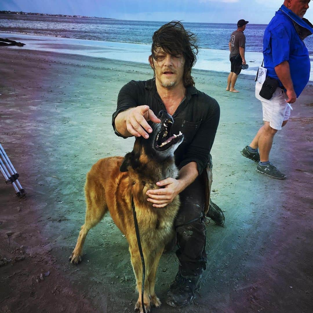 ノーマン・リーダスさんのインスタグラム写真 - (ノーマン・リーダスInstagram)「7❤️❤️」7月27日 3時44分 - bigbaldhead