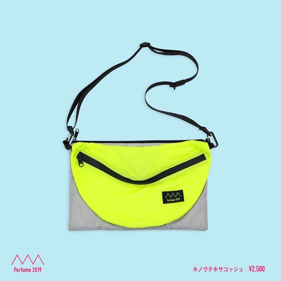 Perfumeさんのインスタグラム写真 - (PerfumeInstagram)「First look at the BRAND NEW Summer event merch! ☀️ More info on venue and online store sales → link in bio. #prfm」7月26日 23時29分 - prfm_official