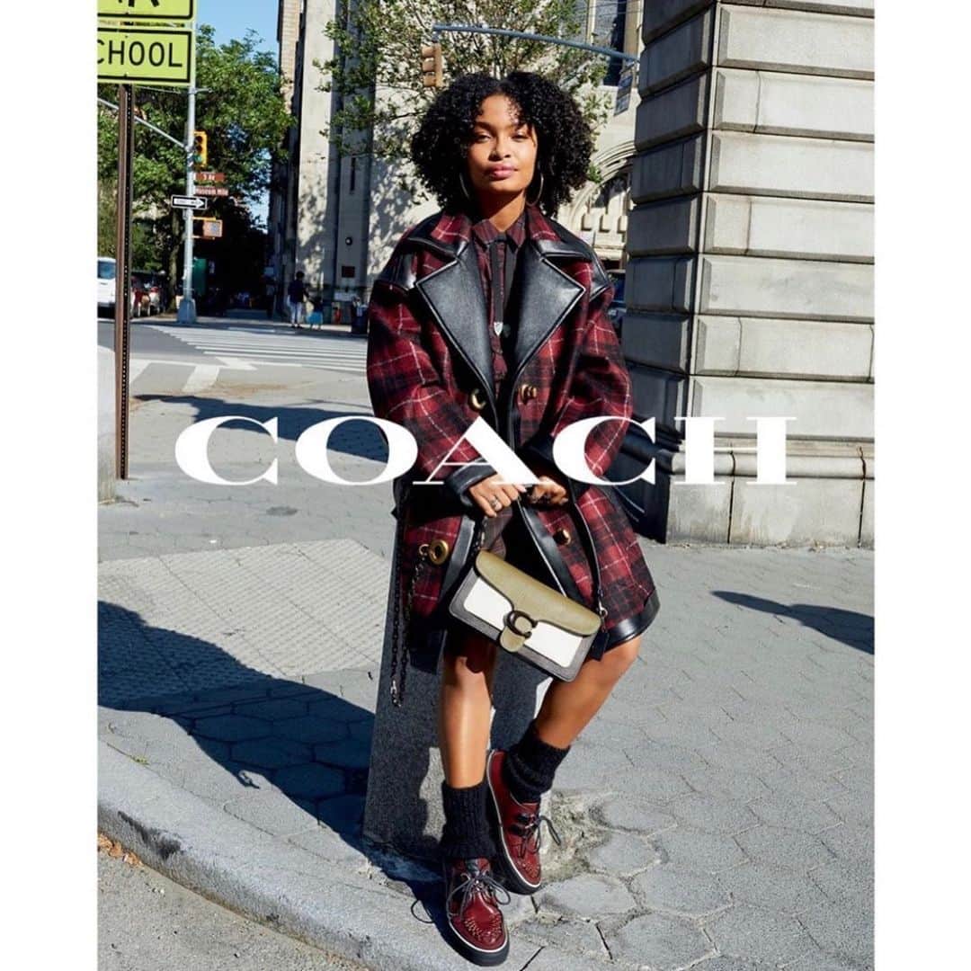 Vincent Oquendoさんのインスタグラム写真 - (Vincent OquendoInstagram)「New @coach campaign of the gorgeous #yarashahidi shot by #juergenteller #dreamcometrue」7月26日 23時33分 - makeupvincent