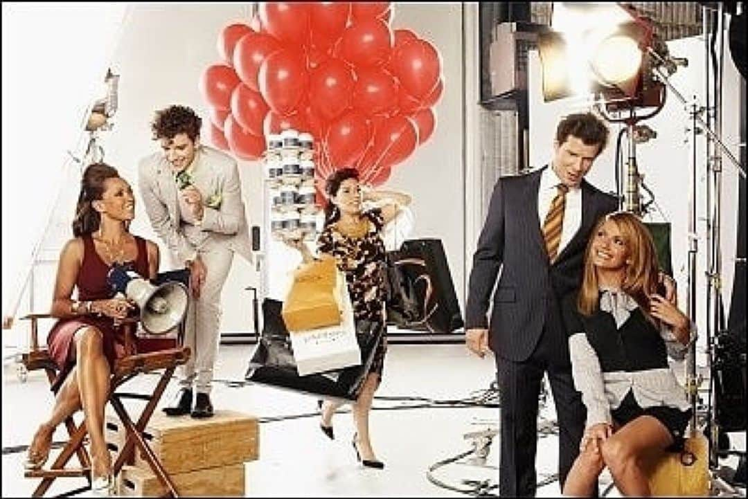 ヴァネッサ・ウィリアムスさんのインスタグラム写真 - (ヴァネッサ・ウィリアムスInstagram)「#fbf #uglybetty promo shoot I don’t even remember! Thanks @fanvanessas for tracking this one down👍🏼❤️」7月26日 23時56分 - vanessawilliamsofficial