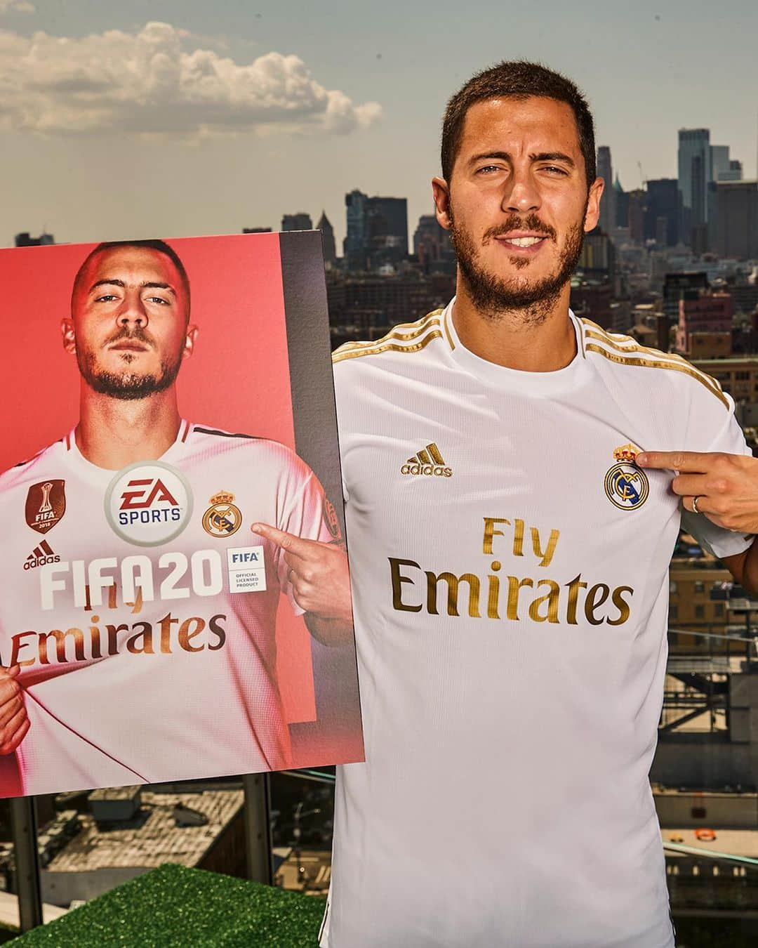 レアル・マドリードさんのインスタグラム写真 - (レアル・マドリードInstagram)「🔥🎮 @HazardEden_10 presents the @EASPORTSFIFA #FIFA20 cover in style in New York!」7月27日 0時05分 - realmadrid