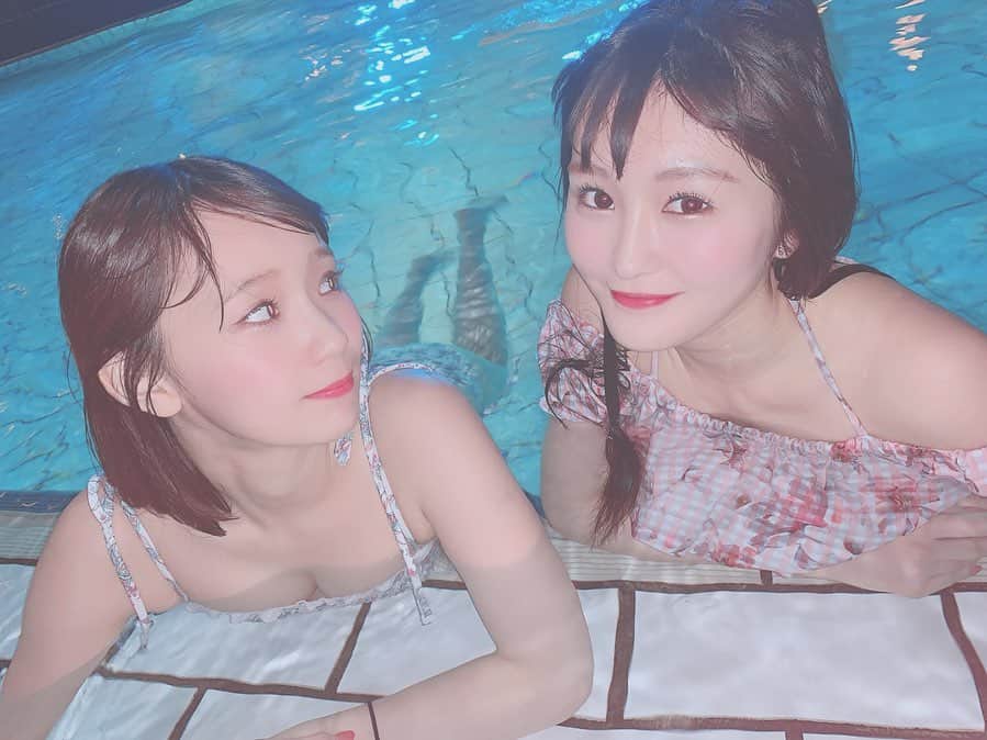 大段舞依さんのインスタグラム写真 - (大段舞依Instagram)「﻿ ﻿ 今年初のプールに行ったよ〜👙♡﻿ ﻿ ナイトプール！！！！パシャパシャ🏖💦﻿ ﻿ ﻿ 去年行けなかったから今年は、たくさん﻿ 行けたらいいなぁ〜♪﻿ ﻿ ﻿ ﻿ #2019倍 #プール #ナイトプール﻿ #水着 #今年初﻿ ﻿ ﻿」7月27日 12時15分 - maichi_1004
