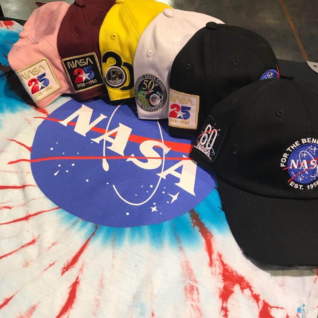 のインスタグラム：「🌌🚀NASA🌖💫 TIE-DYE S/S T shirts&Capが入荷致しました！！. 🎡Diver City🗽 10:00-21:00  #growaround  #growaroundnewarrivals  #growarounddivercity  #nasa」