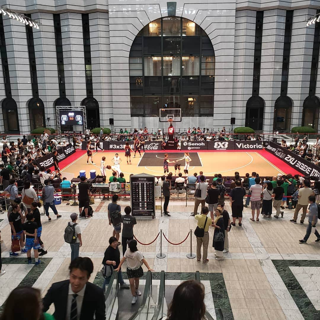 大西ライオンさんのインスタグラム写真 - (大西ライオンInstagram)「女子の３×３を見に来てます！DIME女子がまずは１勝！優勝して欲しい！ 男子の試合もありますので、見に来てください！ 場所は、大森ベルポート！無料で見れます！オリンピック競技です！見に来てください！ #dime #大森ベルポート #スリーエックススリー #3x3」7月27日 12時48分 - onishilion2010