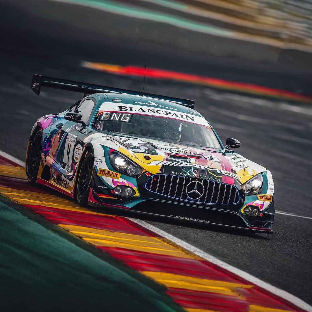 Mercedes AMGさんのインスタグラム写真 - (Mercedes AMGInstagram)「It‘s Pole Position for the #4 Mercedes-AMG GT3! Great job by @maroengel and congrats to @lucastolz, @yelmercom and @teamblackfalcon! 👏 The @total24hoursofspa start tomorrow at 4:30pm (CEST). Stay tuned! #Spa24H #MercedesAMG #AMG #AMGGT3 #BlancpainGT #IntGTC」7月27日 4時24分 - mercedesamg