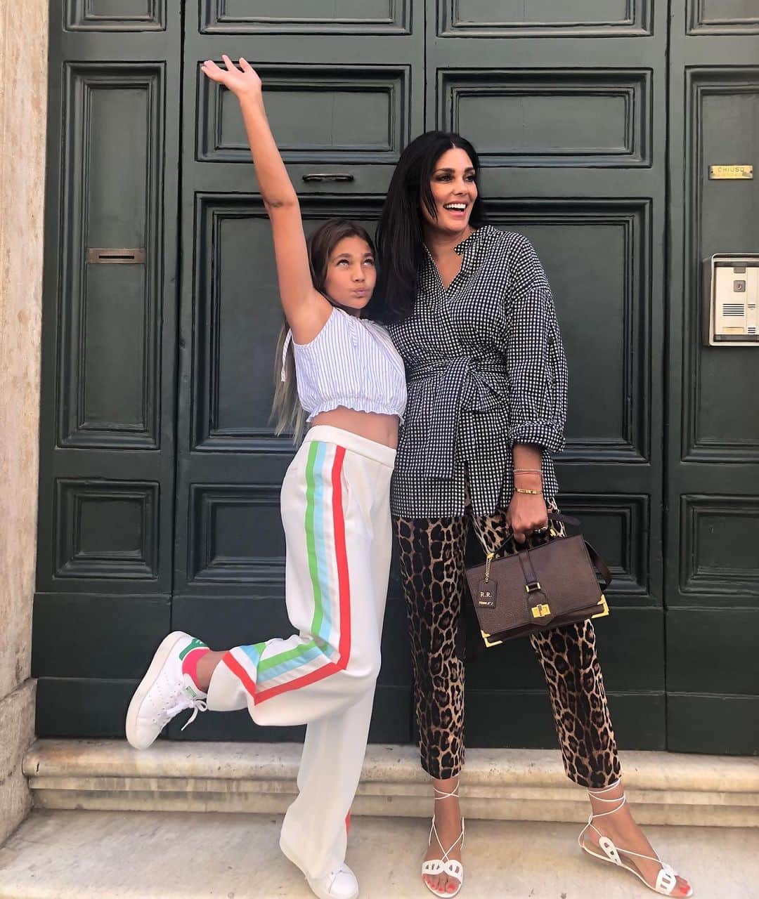 レイチェルロイさんのインスタグラム写真 - (レイチェルロイInstagram)「Tallulah with her mom in Roma ⛲️ Tallulah in the Guilia trousers 🇮🇹♥️ More easy vacation pieces on our story . . . . #fashionlover #fashiondesign #fashioninsta #fashionlook #fashionlovers #fashionlove #fashiontrends #fashiondiary #fashionstore #fashiongirls #nyc #nycc #nycity #nyc_highlights #nycmua #nycfashionblogger #instagramnyc #nycfashion #nycblogger #nycstreetstyle #nycbloggers #nycdesigner #nyclife #rachelroy #HotelEdenRome」7月27日 4時48分 - rachel_roy