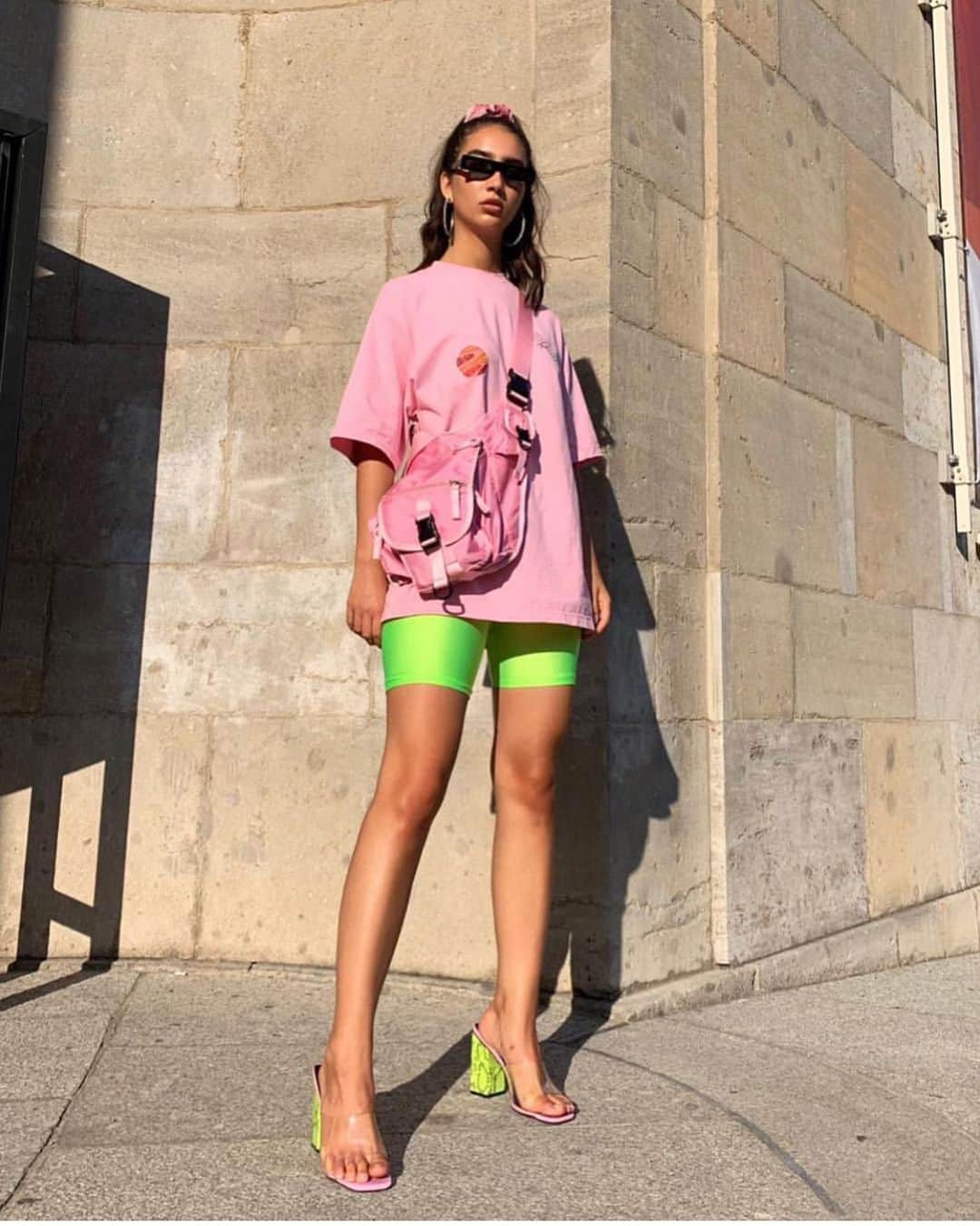 ジョージジーナ&ルーシーのインスタグラム：「@alina_kossan we love you! 🌸🌸🌸 Alina is wearing our Push Her in pink 🐷 Get yours online! • • • • • #georgeginalucy #berlin #summer #outfit #fashion #streetwear #streetfashion #streetstyle #pink #pastel #hypebae #hsstyle #highsnobiety #35mm #vsco #tumblr #tumblrgirl #pastelgrunge #grungegirl #simplefits #baesmentapproved #wiwt #sunglasses」