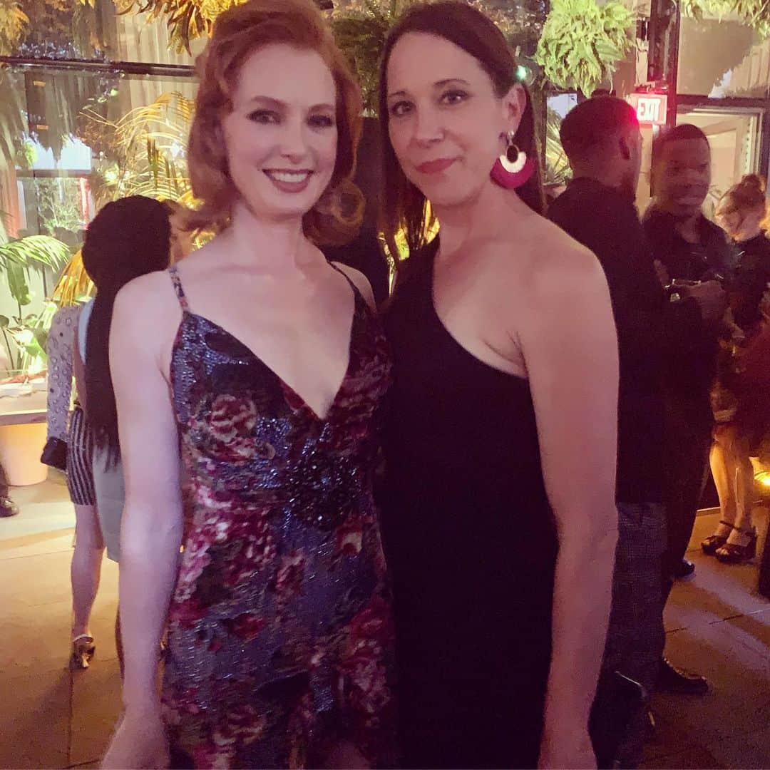 アリシア・ウィットさんのインスタグラム写真 - (アリシア・ウィットInstagram)「i’m not sure i can express how much it meant to me to be at the @oitnb final season premiere last night. to have the honor of being a small part of such an iconic show will always be something i’m hugely proud of. stepping into a long-running and extraordinary show like this is strange because yes - it’s a family that you’re not really a part of. and yet it really was a great experience thanks to the phenomenal people behind it. grateful to @jen_euston for asking me to make a self tape, grateful to @elizaann360 for making it with me, grateful to @ijnej and the whole team for inviting me to play Zelda. last night at the premiere it was announced that in honor of this show and the work they’ve done in shining a light on the prison experience, particularly what that means for women - they’ve created the Poussey Washington Fund to raise money which will go directly to ten organizations that are helping those in need. what a way to honor this show long after its final season has been seen! link: crowdwise.com/pwf 🧡 and now you get to watch the final season! up on @netflix now. can’t wait to hear what you think!! a huge thank you to my glam squad from last night. y’all know i didn’t wake up looking like this! @cat_pope22 for pulling together my look; @kimbower makeup and @coreytuttlehair on the hairs. dress by @raisavanessa • earrings @irenelummertzjewelry • stone rings (which i soooo fell in love with!) @foxandstone • vegan clutch @haydenlasher • #orangeisthenewblack #orangeforever #oitnbseason7」7月27日 4時56分 - aliciawitty