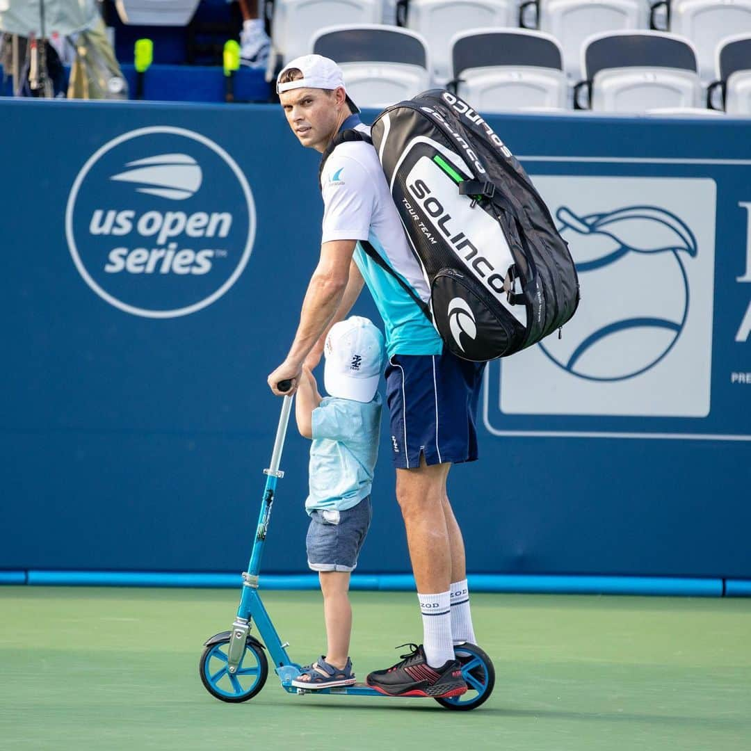 ブライアン兄弟さんのインスタグラム写真 - (ブライアン兄弟Instagram)「Always rollin’ with my wingman. 👀🛴👦🏼」7月27日 5時28分 - bryanbros