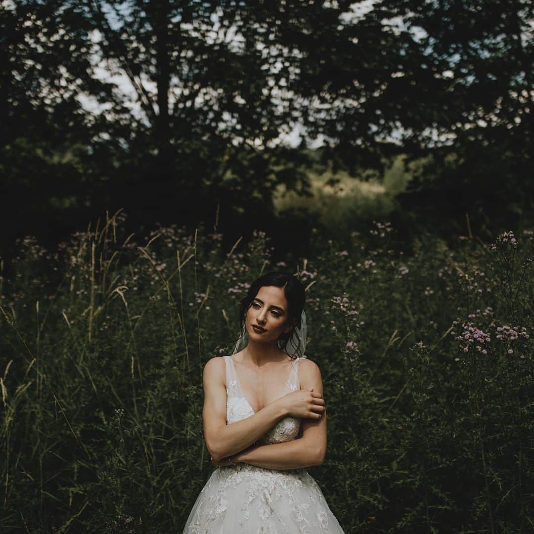 Sarah Ramadanのインスタグラム：「When I made the decision to recover, I made the decision to live. I was surrounded by a lot of dirt, but I chose to scratch out the burial and grow a garden in its place. ⠀ I started planting love and kindness, and it grew in abundance. ⠀ I found strength in my body, it took over the place of sickness. Self-acceptance overpowered the toxic ideologies spewed by shame. And I found a special kind of love. It was brought on by another human being that blessed my life in more ways my word count allots. He was love that wasn’t afraid of my inner and outer wounds. He wanted to catch himself up on the life he missed out on. And he made my life worth living. As Khalil Gibran wrote - “life without love is like a tree without blossoms or fruit”. ⠀ ⠀ On July 14 I married the man of my dreams. And he married a woman that was too strong to quit. ⠀ My story lives in the spaces between these words and continues at the closure of this sentence.💜」