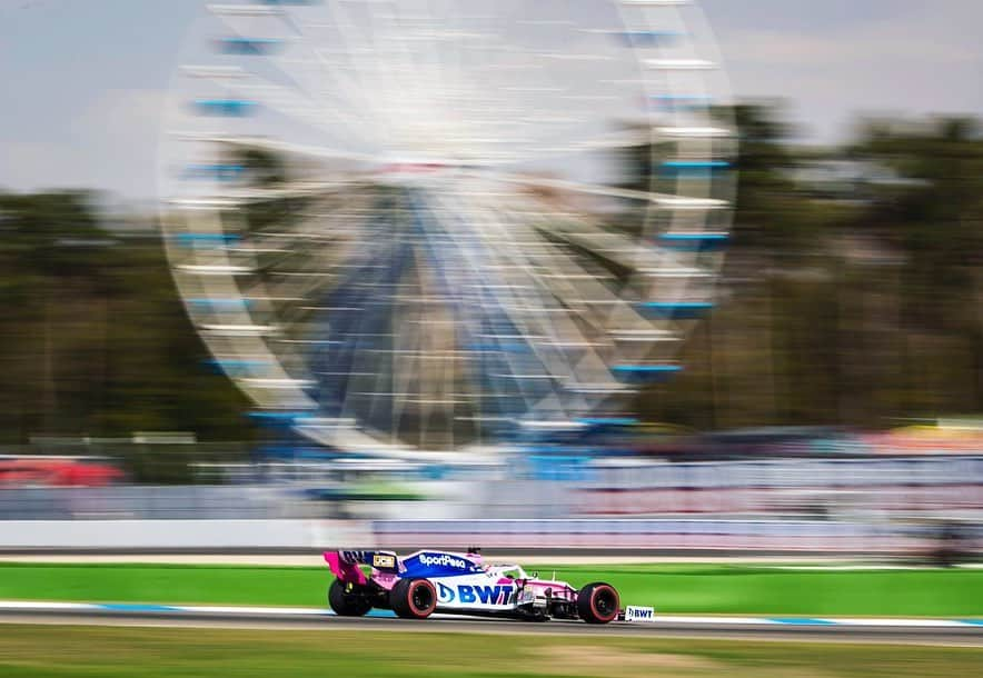 セルジオ・ペレスさんのインスタグラム写真 - (セルジオ・ペレスInstagram)「Buen inicio de fin de semana. Hoy fue un día de mucho calor en la pista pero parece que mañana las condiciones van a cambiar, se puede venir la lluvia en cualquier momento. Nos estamos preparando para una buena calificación! 💪#GermanGP🇩🇪 #Hockenheim #Checo11」7月27日 6時31分 - schecoperez