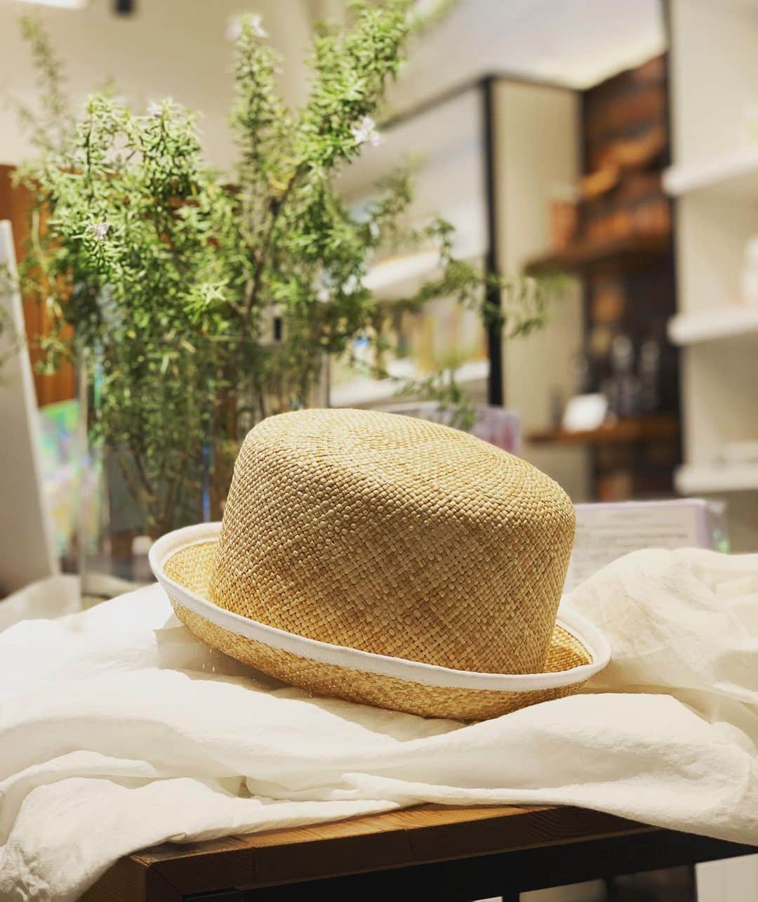 カミラフカのインスタグラム：「. Sailor hat . #kamilavka  #hat #cap#sailor」