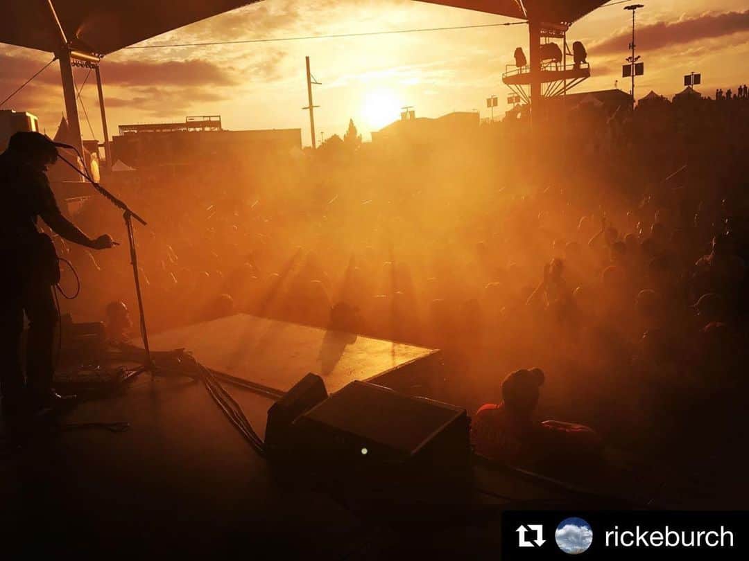 Jimmy Eat Worldのインスタグラム：「#Repost @rickeburch ・・・ Hazy shade of summer fun for our gig yesterday... what joy will today bring?」