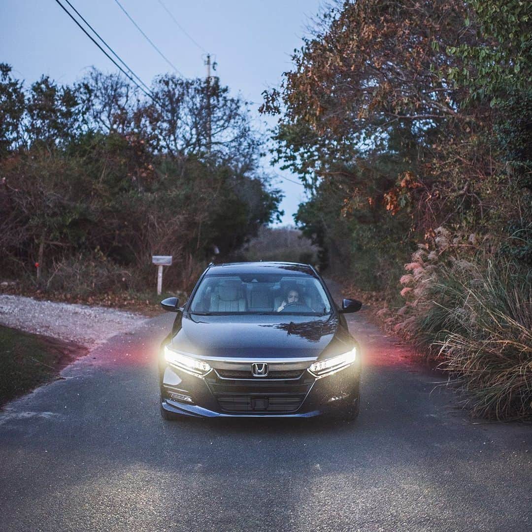 のインスタグラム：「Make the most of your summer nights in the Accord.」