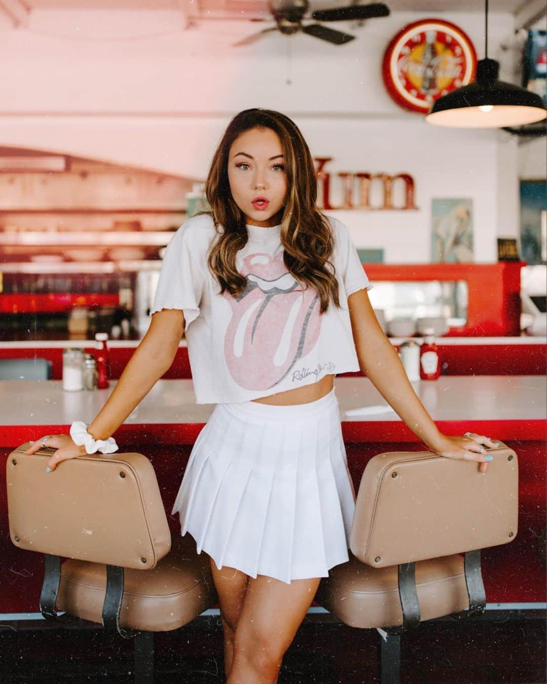 Meredith Fosterさんのインスタグラム写真 - (Meredith FosterInstagram)「Brown sugar, white sugar, cane sugar, coconut sugar 🍬🎂🍫🍪🍩」7月27日 8時24分 - meredithfoster