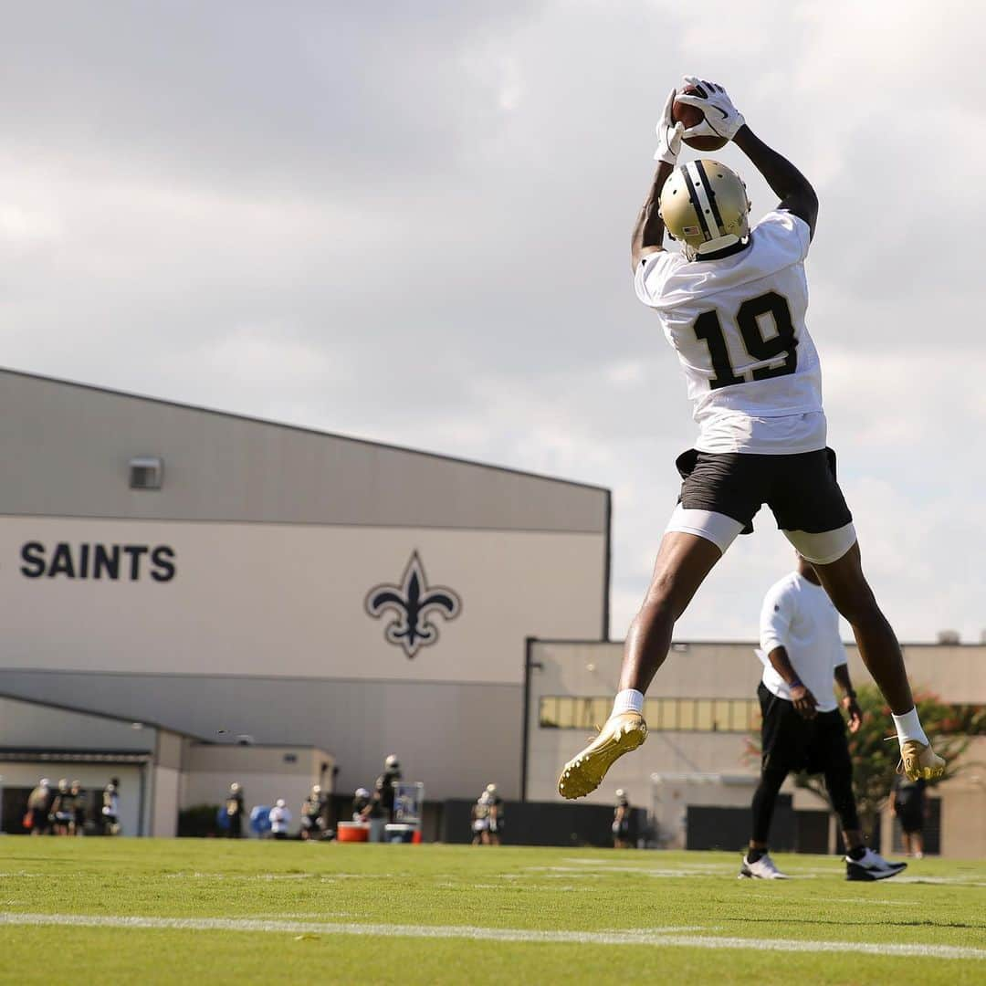 ニューオーリンズ・セインツさんのインスタグラム写真 - (ニューオーリンズ・セインツInstagram)「More photos from Day 1 of #SaintsCamp at our bio link!」7月27日 8時37分 - saints