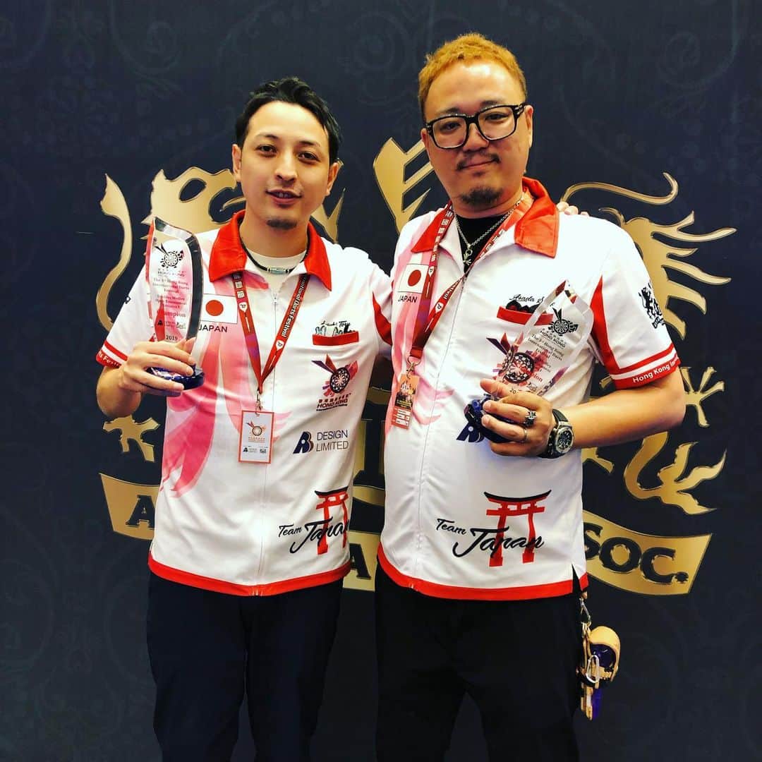のインスタグラム：「We are winner😊 #unicorn #ADA #darts」