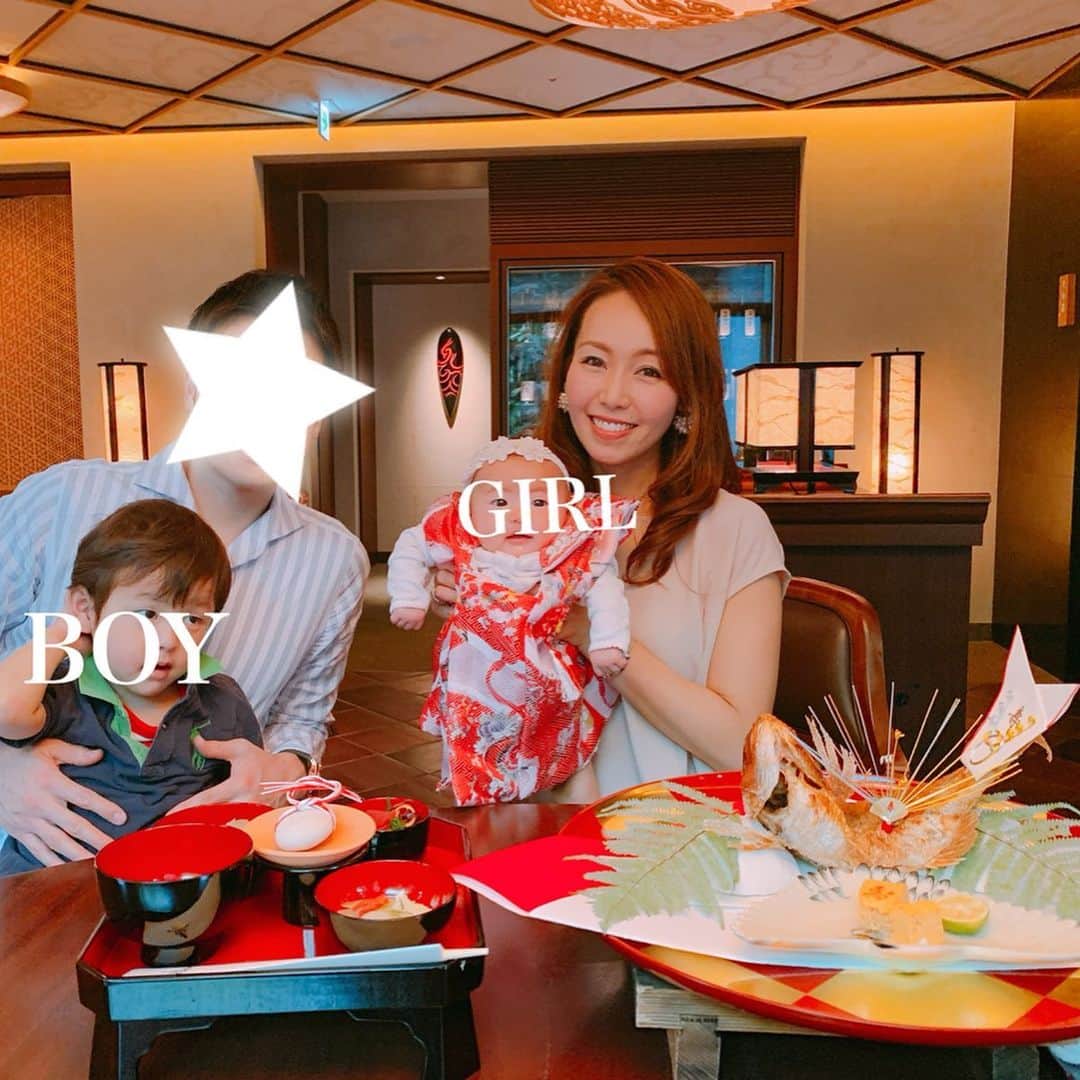 のインスタグラム：「先日、両家一緒にMの#お食い初め をしました👶🍴✨﻿ @ritzcarltonkyoto ﻿ ﻿ Sくんの時は自宅に招いてだったけど、子供が2人いるとバタバタになるので今回はホテルで✨﻿ ﻿ 準備も後片付けもお任せできて、家族との会話を楽しめてゆっくりできて正解だった＾＾🏵﻿ ﻿ 最後の大好きな#ピエールエルメ のデザートではお兄ちゃんの3歳のお誕生日も一緒にお祝い🎂﻿ ﻿ これからも兄妹仲良く、すくすく成長してね♡﻿ ﻿ #ks_kyoto✨ #ks_19✨  #京都 #リッツカールトン京都 #水暉 #京都ママ #関西ママ #男の子ママ #女の子ママ #ママライフ #ママリ #コドモノ #ベビフル #赤ちゃんのいる生活 #S⭐️_ #M🍒_  #S⭐️M🍒 #family」