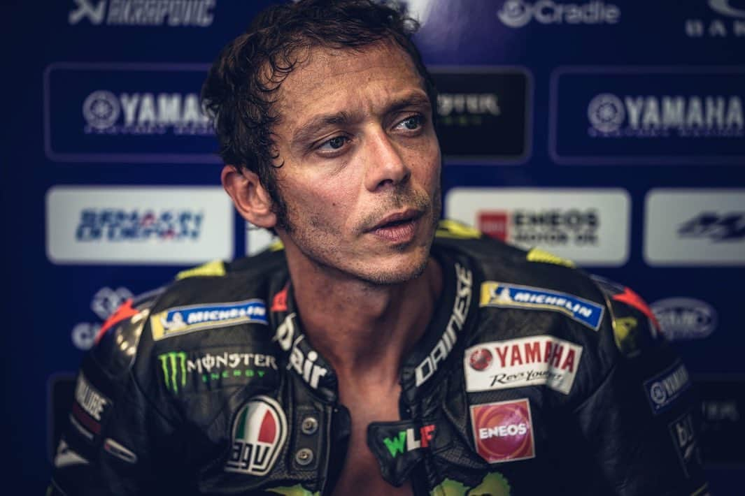 バレンティーノ・ロッシさんのインスタグラム写真 - (バレンティーノ・ロッシInstagram)「Red Bull Ring,Austria  Saturday,official practice 📸 @falex79 @gigisoldano @mighelon @jesusrobledo」8月11日 7時05分 - valeyellow46