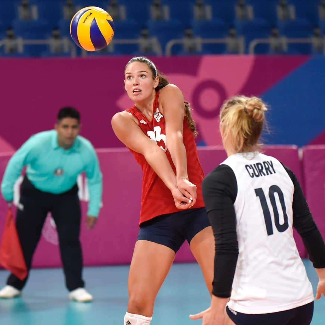 USA Volleyballさんのインスタグラム写真 - (USA VolleyballInstagram)「@usavwnt 🧹 #Canada thanks to a 16-4 block advantage to conclude the #PanAmGames in 7th place. Danielle Cuttino scores team-high 11 points as 7️⃣ players have 7️⃣ or more points in the victory. --- Recap on usavolleyball.org (NORCECA Photo)」8月11日 5時42分 - usavolleyball