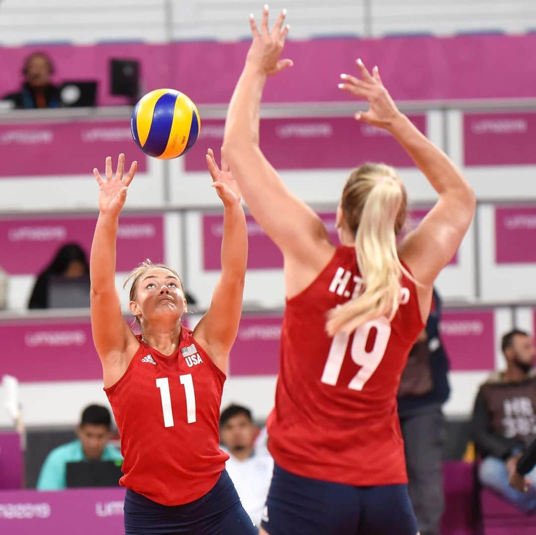 USA Volleyballさんのインスタグラム写真 - (USA VolleyballInstagram)「@usavwnt 🧹 #Canada thanks to a 16-4 block advantage to conclude the #PanAmGames in 7th place. Danielle Cuttino scores team-high 11 points as 7️⃣ players have 7️⃣ or more points in the victory. --- Recap on usavolleyball.org (NORCECA Photo)」8月11日 5時42分 - usavolleyball