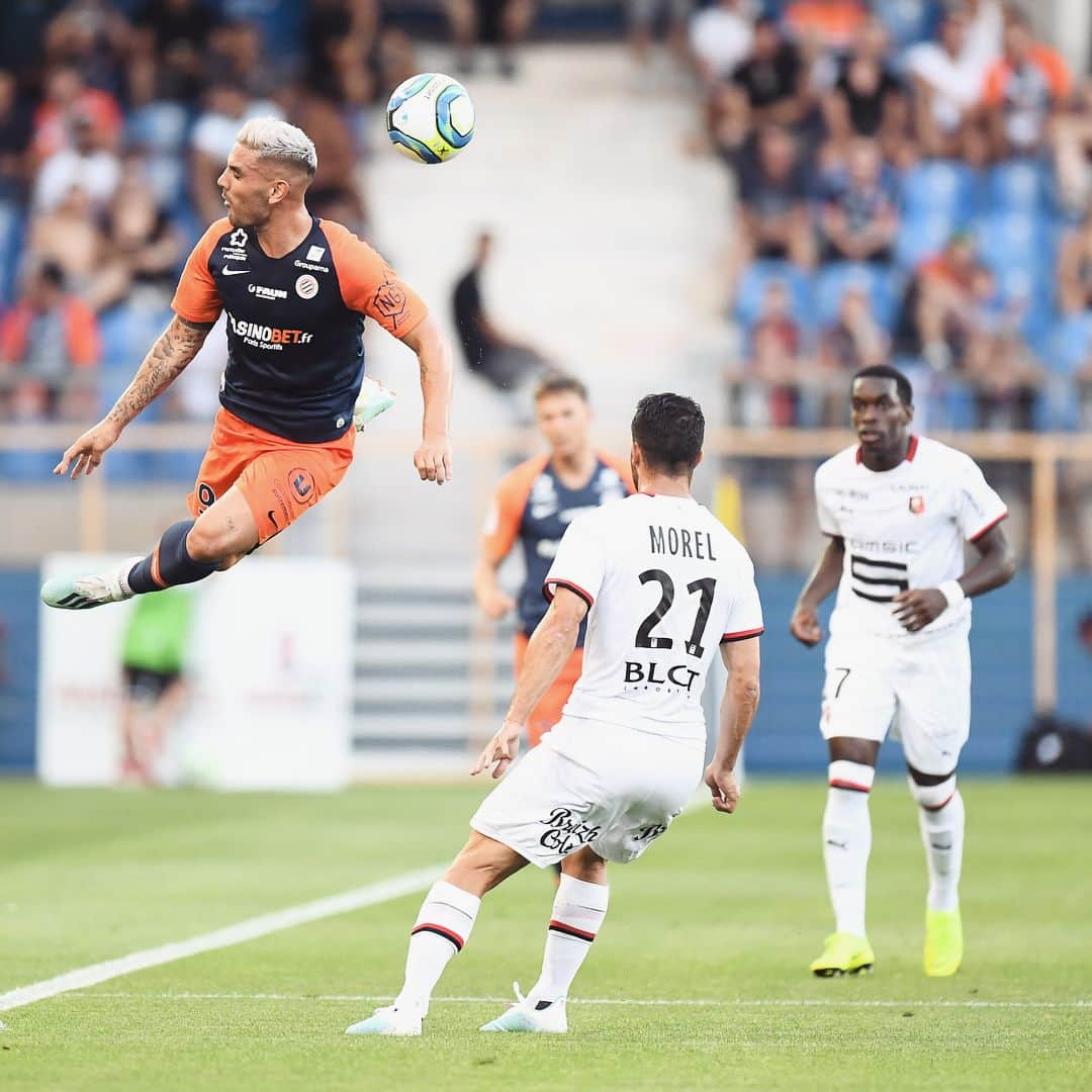 リーグ・アンさんのインスタグラム写真 - (リーグ・アンInstagram)「Un Romain Salin héroïque offre la victoire au @staderennaisfc ! 👍 . @mhscofficiel 🆚 @staderennaisfc (0-1) . #Ligue1Conforama #Rennes #Montpellier #StadeRennais #MHSC」8月11日 6時51分 - ligue1ubereats