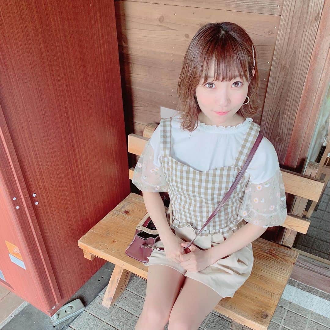 夏川愛実さんのインスタグラム写真 - (夏川愛実Instagram)「ㅤㅤㅤㅤㅤㅤㅤㅤㅤㅤㅤㅤㅤ ㅤㅤㅤㅤㅤㅤㅤㅤㅤㅤㅤㅤㅤ  ひさびさに！今日の #私服 ㅤㅤㅤㅤㅤㅤㅤㅤㅤㅤㅤㅤㅤㅤㅤㅤㅤㅤㅤㅤ トップス @niceclaup_official_  ビスチェ、ショーパン @wego_osu ㅤㅤㅤㅤ靴 @majesticlegon_official ㅤㅤ ㅤㅤㅤㅤㅤㅤㅤㅤㅤㅤㅤㅤㅤㅤㅤㅤㅤㅤㅤㅤ ㅤㅤㅤㅤㅤㅤㅤㅤㅤㅤㅤㅤㅤㅤㅤㅤㅤㅤㅤㅤㅤㅤ #私服コーデ#夏コーデ#コーデ#夏服#大学生コーデ#今日のコーデ #majesticlegon#niceclaup#wego #ビスチェ#ビスチェコーデ#ショーパンコーデ#BBQバーベキュー #低身長コーデ#148cmコーデ#ショートボブ#ショートヘア #めいほう高原キャンプフィールド#めいほうキャンプ場  ㅤㅤㅤㅤㅤㅤㅤㅤㅤㅤㅤㅤ」8月10日 22時02分 - ami_natsukawa