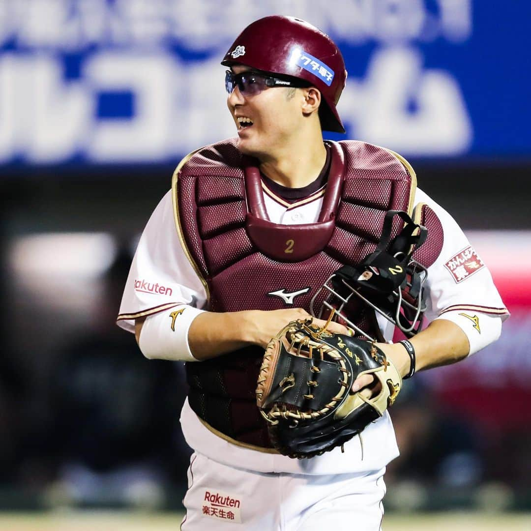 東北楽天ゴールデンイーグルスさんのインスタグラム写真 - (東北楽天ゴールデンイーグルスInstagram)「⚾️ ⚾️E 4-8 B⚾️ 初回に茂木選手が出塁すると浅村選手が 4試合連続の打点となるタイムリーヒットを放ち先制‼️ 2回には田中選手に待望の今季1号ホームラン👍🏼 先発の菅原選手は5回まで2安打無失点ピッチングも 6回に連打で失点を許したところで悔しい降板。 中盤以降に失点を重ねてカード頭を落とす。 #rakuteneagles #RESTART #日本一の東北へ #夏スタ #田中和基 #菅原秀 #浅村栄斗 #太田光」8月10日 22時02分 - rakuten_eagles