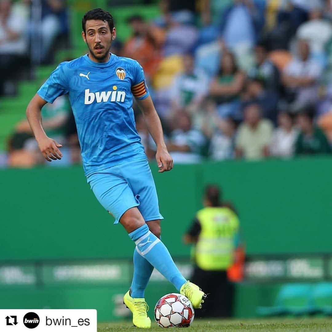 バレンシアCFさんのインスタグラム写真 - (バレンシアCFInstagram)「#Repost @bwin_es . 🙌 ¡Ya queda menos para el PAR-TI-DA-ZO del #bwinTrofeoNaranja! . ⌚️ 21:30 👉 @valenciacf 🆚 @Inter 🏟 Mestalla . #AmuntValencia」8月10日 22時03分 - valenciacf