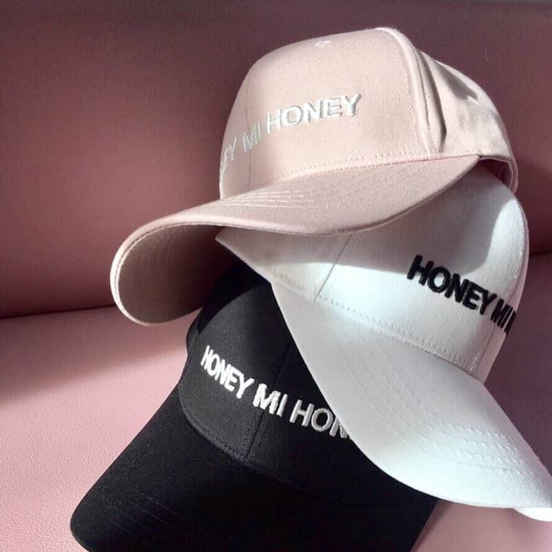 HONEY MI HONEY OFFICIALさんのインスタグラム写真 - (HONEY MI HONEY OFFICIALInstagram)「JUST PERFECT  FOR NOW！！ @honeymihoney_official  @honeymihoney_style  #HONEYMIHONEY #ハニーミーハニー #fashion #原宿 #表参道 #心斎橋」8月10日 22時33分 - honeymihoney_official