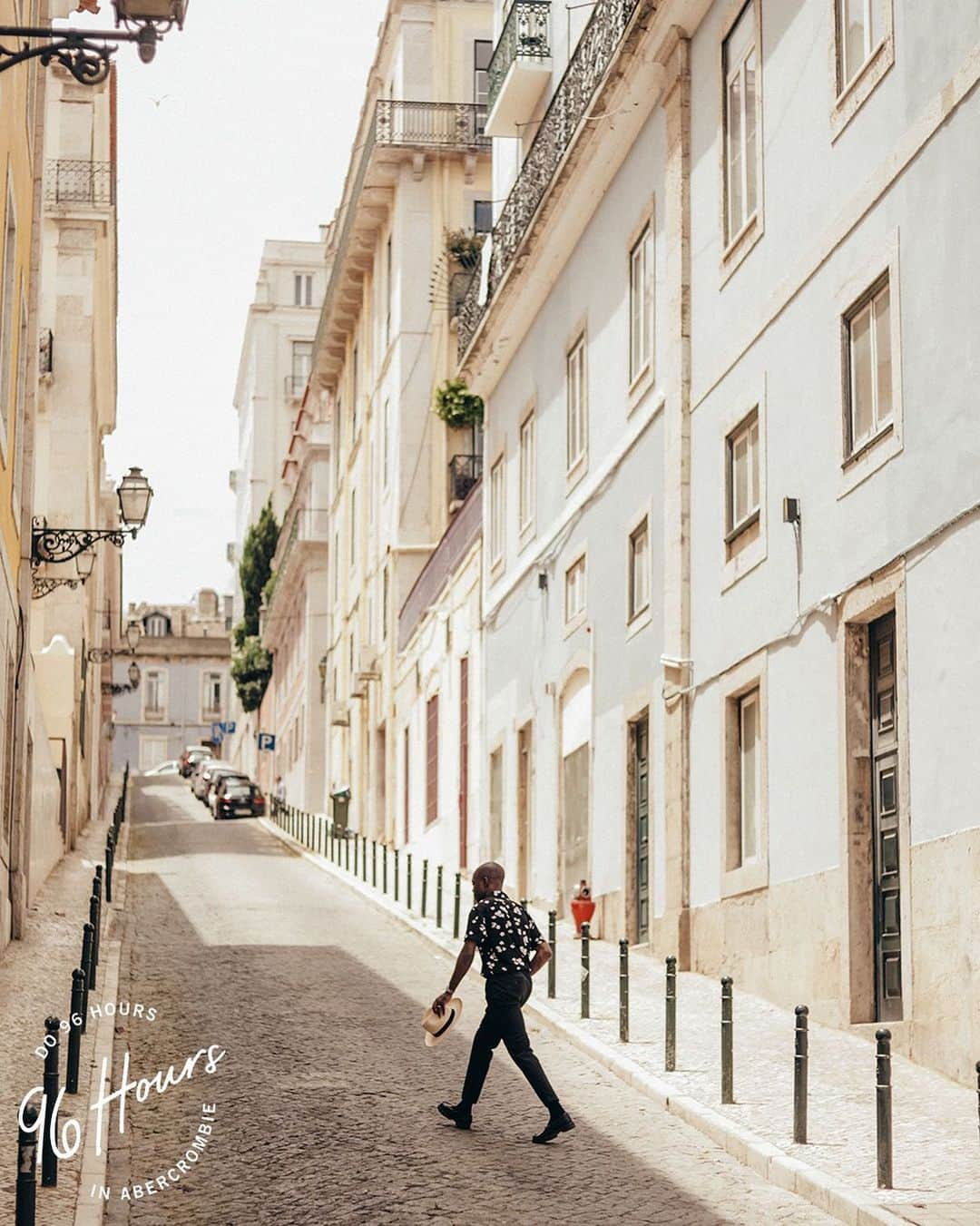 Abercrombie & Fitchさんのインスタグラム写真 - (Abercrombie & FitchInstagram)「Strolling the cobblestone streets of Lisbon with @xxjmitch, hitting up shops, cafes and tascas scattered throughout. Can't wait to see everything this amazing city has to offer. #DoLifeAF」8月10日 23時02分 - abercrombie