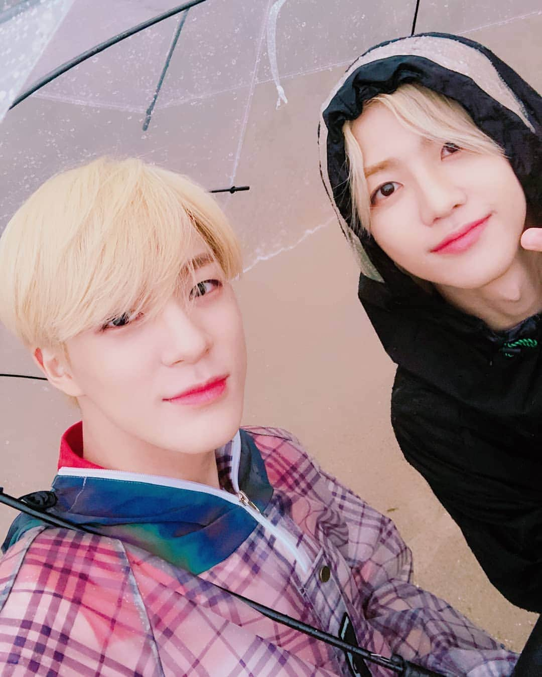 NCT DREAMさんのインスタグラム写真 - (NCT DREAMInstagram)「#JAEMIN #JENO #배틀트립  #NCTDREAM 〖 #BOOM 〗 #WE_BOOM #NCTDREAM_BOOM」8月10日 23時20分 - nct_dream